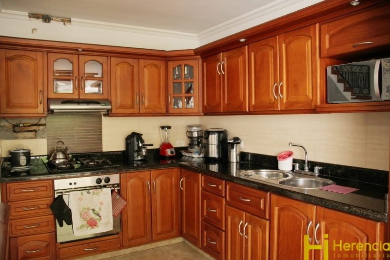 Casa-local en Arriendo en Estadio