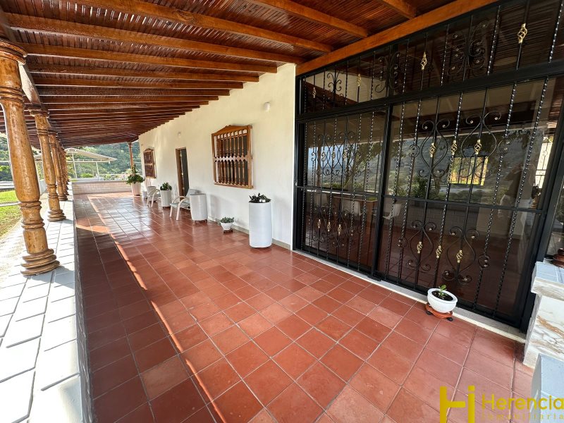 Casa-Finca en Arriendo en Vereda Lomita 2