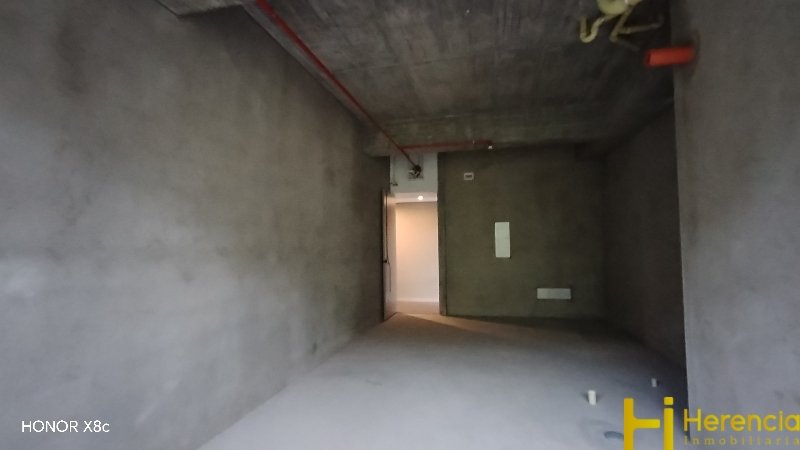 Oficina en Ambos en Altos Del Poblado