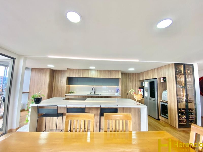Apartamento en Arriendo en Altos Del Poblado